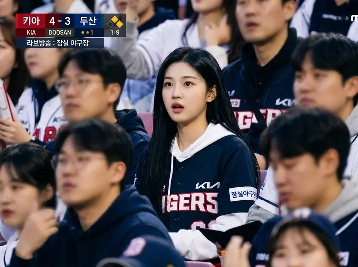 Sports Broadcast Fan Shot Nano Banana 2.1 example